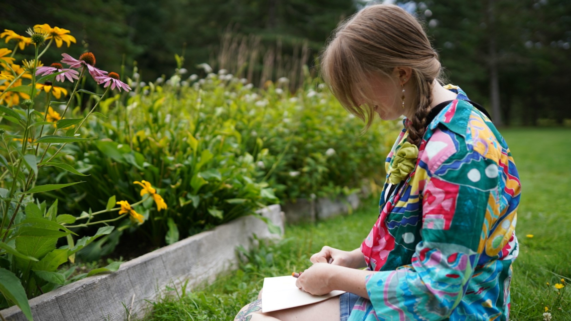 Artist sketching flowers